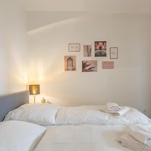  Apartament Xxxl Bed/ Free Parking/