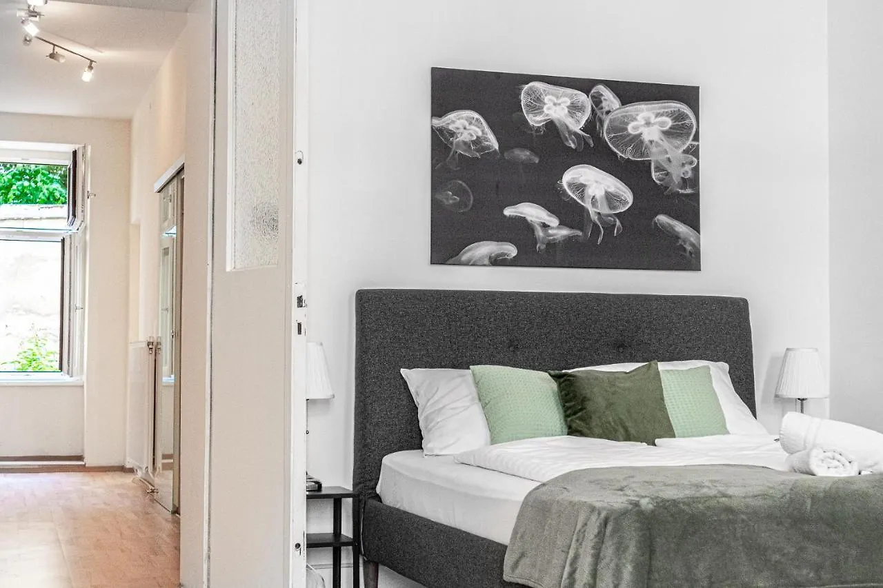 Modern 2Br Apt. Perfect For Long And Short Stays Vienna 0*,  Austria